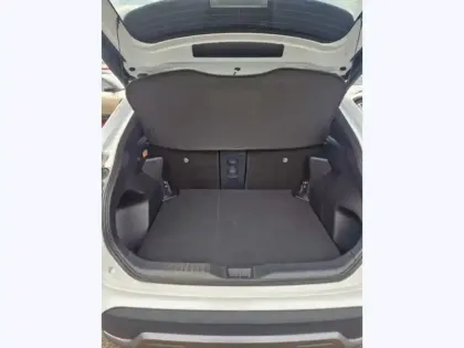 Photo 8 Toyota Yaris Hybride 1.5 HYBRID 116H TRAIL