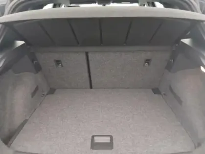 Photo 15 Seat Arona 1.0 EcoTSI 95 ch Start/Stop BVM5 Xcellence