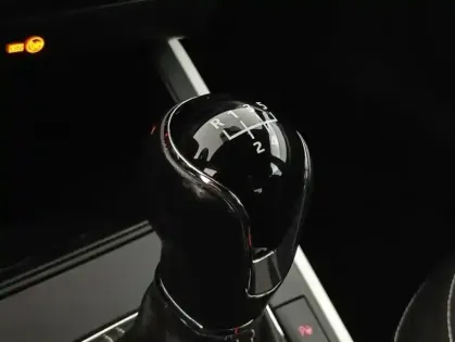 Photo 23 Seat Arona 1.0 EcoTSI 95 ch Start/Stop BVM5 Xcellence