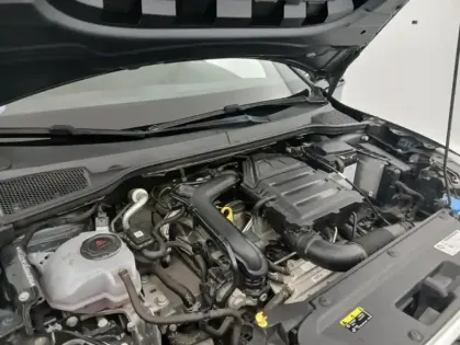 Photo 18 Seat Arona 1.0 EcoTSI 95 ch Start/Stop BVM5 Xcellence
