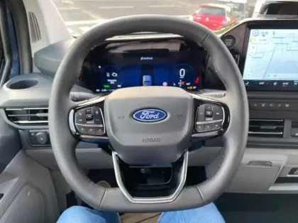 Photo 6 Ford Custom Fg 320 L1H1 2.5 Duratec 232ch Hybride rechargeable Limited CVT