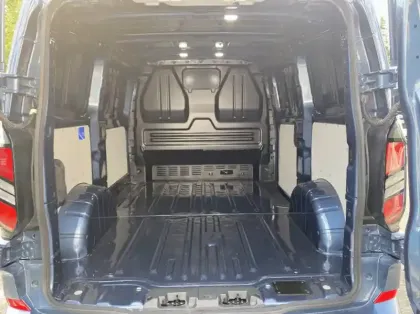 Photo 28 Ford Custom Fg 320 L1H1 2.5 Duratec 232ch Hybride rechargeable Limited CVT