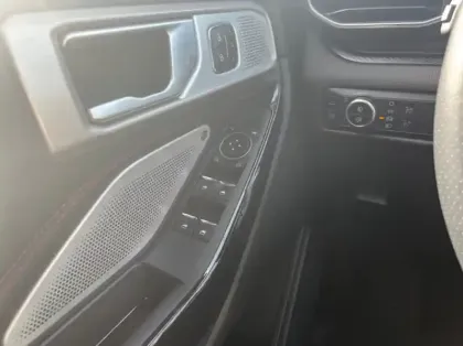 Photo 5 Ford Explorer 3.0 EcoBoost 457ch Parallel PHEV ST-Line i-AWD BVA10 25cv