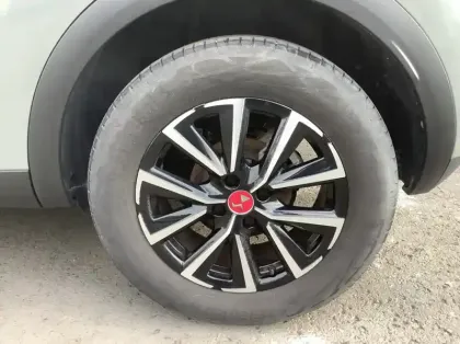 Photo 8 DS DS 3 Nouveau PureTech 100 BVM6 Performance Line