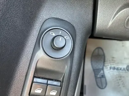 Photo 18 Peugeot Rifter 1.5 BlueHDi 100ch S&S Standard Active