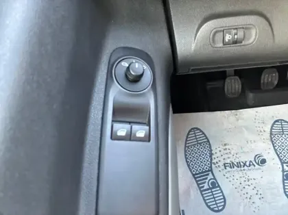 Photo 5 Peugeot Rifter 1.5 BlueHDi 100ch S&S Standard Active