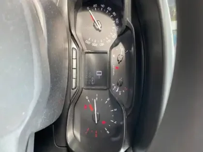 Photo 11 Citroën C3  1.2 PureTech 83ch S&S Shine