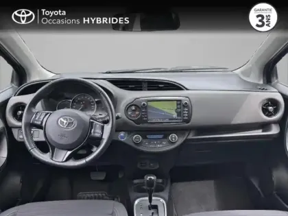 Photo 7 Toyota Yaris  100h France Business 5p RC19