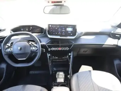 Photo 7 Peugeot 208  1.2 Hybrid 110ch Allure e-DCS6