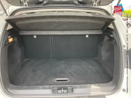 Photo 13 Renault Captur  1.5 Blue dCi 95ch Intens