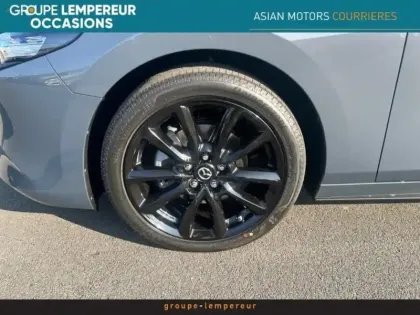 Photo 10 Mazda Mazda3 Mazda 3 2.0 e-SKYACTIV-X M-Hybrid 186ch Homura BVA 2025