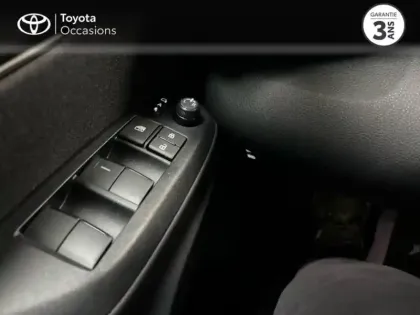 Photo 13 Toyota Yaris  116h Design 5p MY26