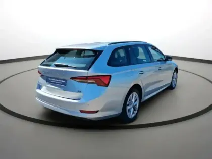 Photo 5 Skoda Octavia  Combi 2.0 TDI 150ch Business DSG7