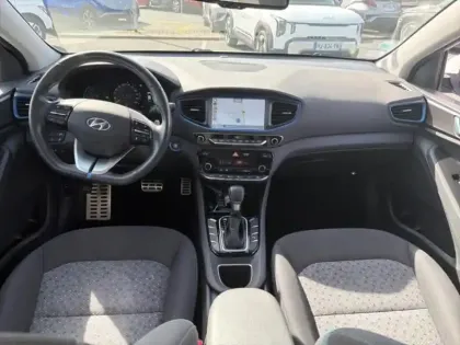 Photo 7 Hyundai Ioniq  Plug-in 141ch Creative