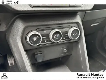 Photo 24 Dacia Jogger  1.0 ECO-G GPL 100ch Extreme+ 7 places