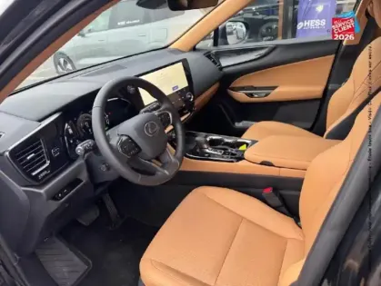 Photo 14 Lexus Nx  450h+ Luxe 4WD MY25