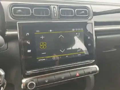 Photo 13 Citroën C3  1.2 PureTech 110ch S&S Shine 120-123g