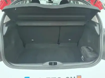 Photo 5 Citroën C3  1.2 PureTech 110ch S&S Shine 120-123g