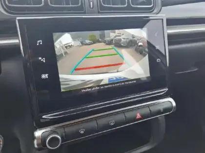 Photo 14 Citroën C3  1.2 PureTech 110ch S&S Shine 120-123g