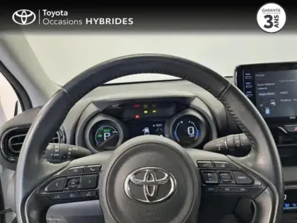 Photo 12 Toyota Yaris  116h Design 5p MY22