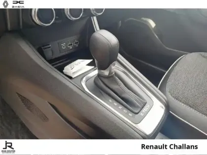 Photo 5 Renault Captur  1.6 E-Tech hybride 145ch Techno