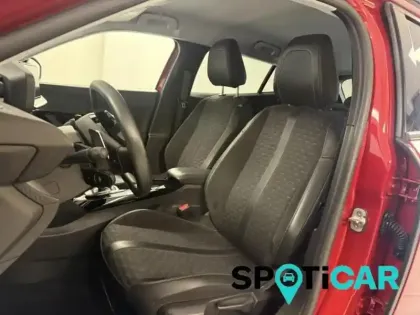 Photo 7 Peugeot 2008  1.2 PureTech 130ch S&S Roadtrip EAT8