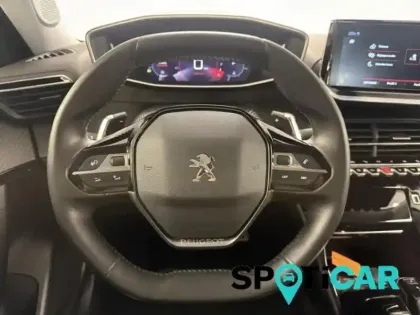 Photo 12 Peugeot 2008  1.2 PureTech 130ch S&S Roadtrip EAT8