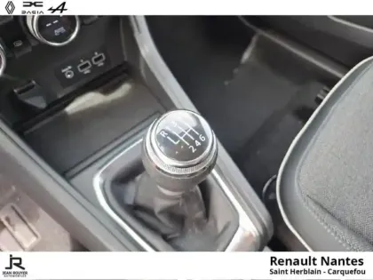 Photo 10 Renault Captur  1.0 TCe 90ch Techno