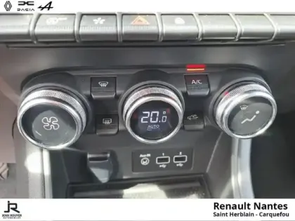 Photo 11 Renault Captur  1.0 TCe 90ch Techno