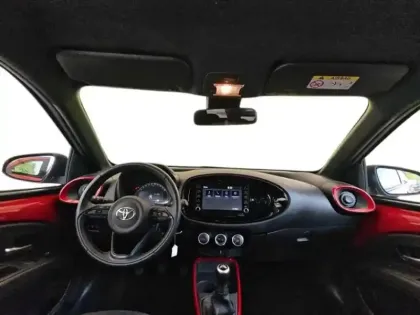 Photo 10 Toyota Aygo  X 1.0 VVT-i 72ch Design MY23