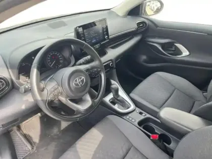 Photo 13 Toyota Yaris  116h Dynamic 5p MY22