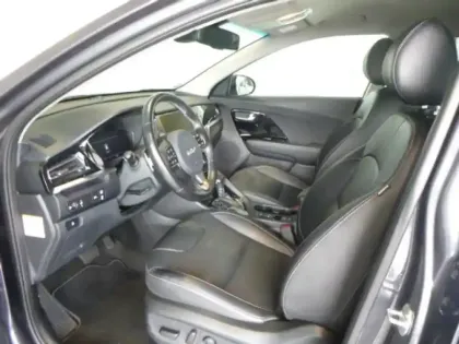 Photo 11 Kia Niro  1.6 GDi 105ch ISG + électrique 43.5ch Lounge DCT6 MY22