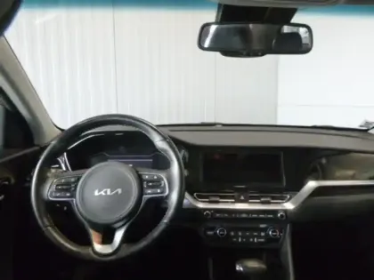 Photo 14 Kia Niro  1.6 GDi 105ch ISG + électrique 43.5ch Lounge DCT6 MY22