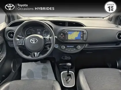 Photo 7 Toyota Yaris  100h Chic 5p