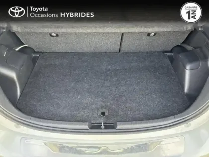 Photo 9 Toyota Yaris  100h Chic 5p