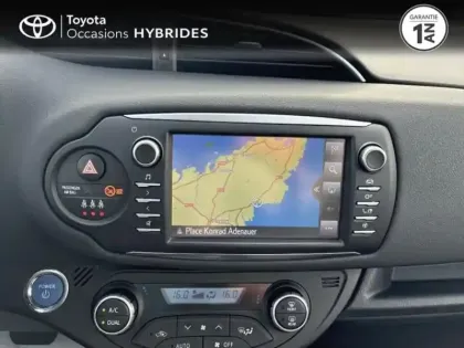 Photo 14 Toyota Yaris  100h Chic 5p