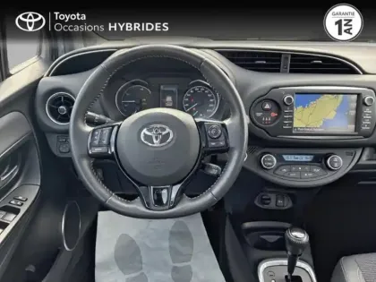 Photo 8 Toyota Yaris  100h Chic 5p