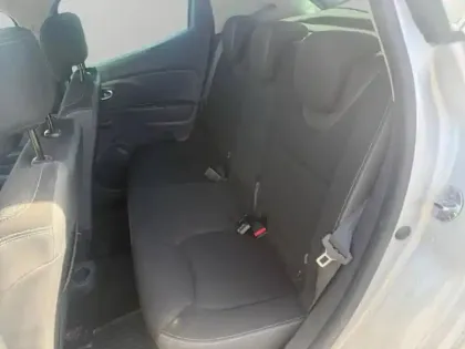 Photo 12 Renault Clio  0.9 TCe 90ch Génération - 19 5p