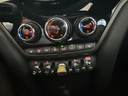 Photo 11 Mini Countryman  Cooper SE 125ch + 95ch Edition Premium Plus ALL4 BVA6