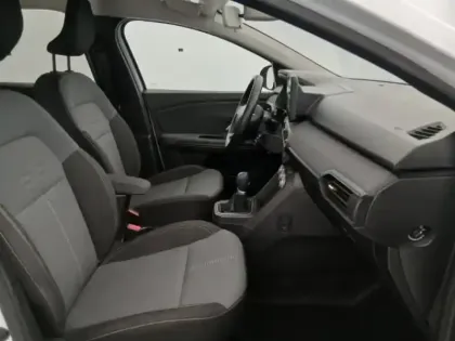 Photo 13 Dacia Jogger  1.6 hybrid 140ch Extreme 7 places