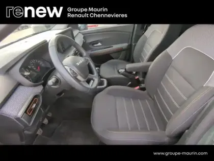 Photo 8 Dacia Sandero  1.0 TCe 90ch Stepway Expression