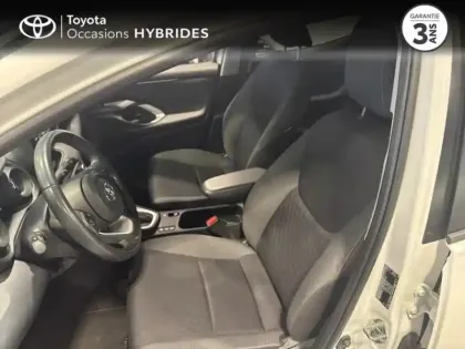 Photo 14 Toyota Yaris  116h Design 5p
