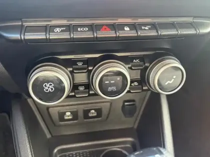 Photo 14 Dacia Duster  1.3 TCe 150ch FAP  Journey 4x2 EDC