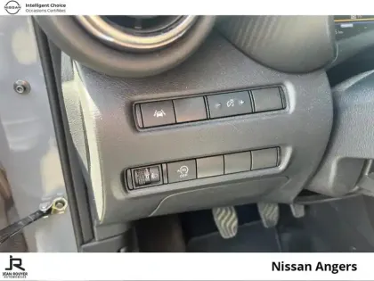 Photo 27 Nissan Juke  1.0 DIG-T 114ch Kiiro