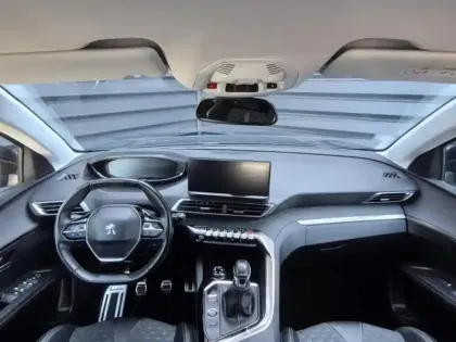 Photo 10 Peugeot 3008  1.2 PureTech 130ch S&S Roadtrip