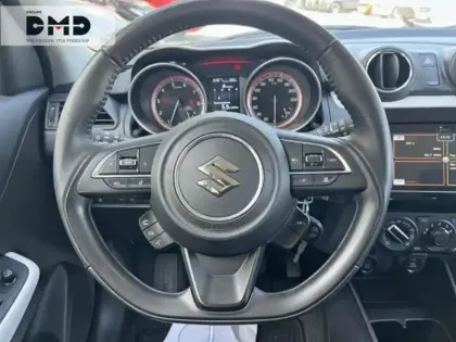 Photo 6 Suzuki Swift  1.2 Dualjet Hybrid 83ch Privilège