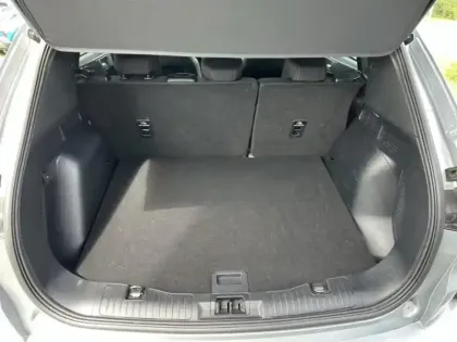 Photo 12 Ford Kuga  2.5 Duratec 180ch Hybrid FlexiFuel ST-Line Powershift