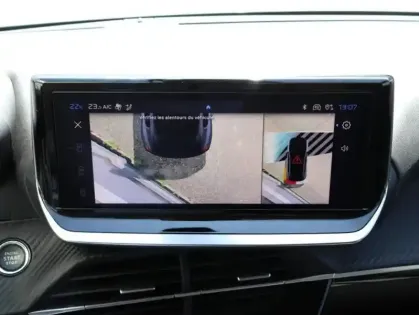 Photo 12 Peugeot 208  1.2 Hybrid 110ch Allure e-DCS6