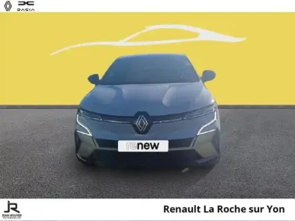 Photo 8 Renault Megane  E-Tech Electric EV60 220ch Iconic super charge
