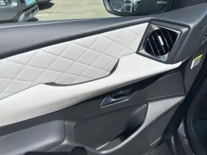 Photo 11 DS DS 3  Crossback PureTech 130ch Grand Chic Automatique